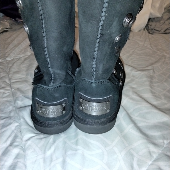 Australia "Luxe Angel X Tall" Sherpa star boots. - Picture 5 of 8